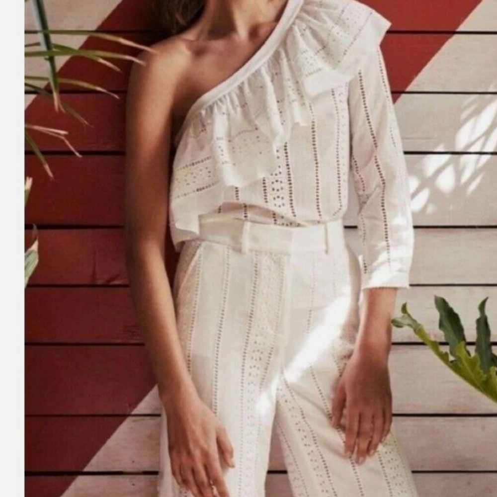 Veronica Beard Cruz One Shoulder blouse